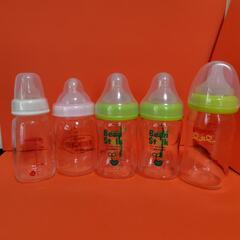 【受付終了】哺乳瓶　５本＋液体ミルクすこやかM1専用アタッチメント