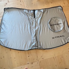 日産エクストレイル T32　純正サンシェード＋前後窓シェード＋ラゲッジトレイの画像