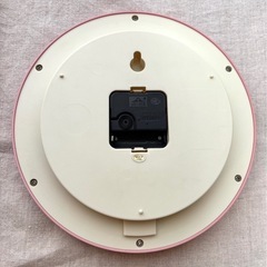 《人気ブランド》KPの壁掛け時計の画像