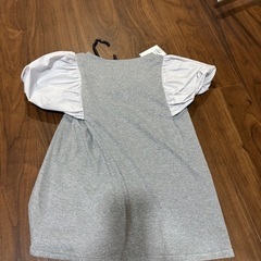 新品未使用レディースTシャツ2枚の画像