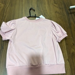 新品未使用レディースTシャツ2枚の画像