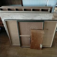 非対面受け渡し 無料です ベッドの天板に使っていた 木枠板 他 ...