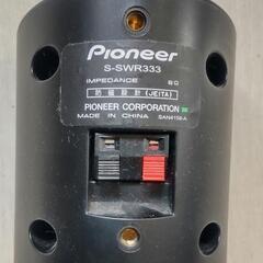 サラウンド用スピーカーの画像