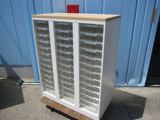 3列13段クリアケース　天板付き　900ｘ450ｘ1130　ナイキ製　ホワイト