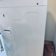 美品！Hisenseハイセンス全自動洗濯機4.5kgホワイトHW-K45E最短10分洗濯真下排水予約機能スリム風乾燥強力洗浄二人分のお洗濯の画像