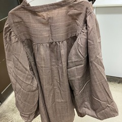 ☆値下げ☆W2504-368 ems excite 総刺繍パワショルブラウス レディース ブラウン Fサイズ 中古の画像