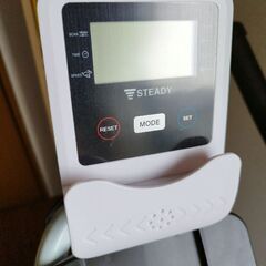STEADY フィットネスバイク ホワイトの画像