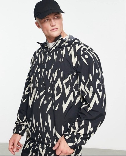 フレッドペリー ナイロンジャケット