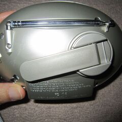 災害時用　ハンドル充電式ラジオライトの画像