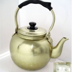 金太郎印　アルミ製やかん　8リットル　キャンプや災害時用に　8L　昭和レトロ　湯沸かし　ケトル　麦茶　大容量の画像
