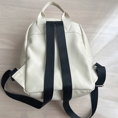 間違えてオンライン決済にしてしまいました🙏💧美品✨女の子用お洒落リュックの画像