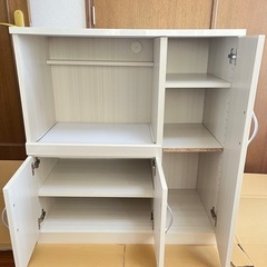 キッチン収納棚（取引先決定）の画像