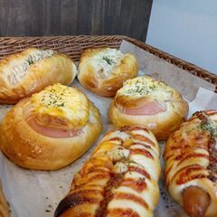 【急募】パン販売スタッフの画像