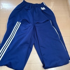 【取引中】新栄中ジャージ上下の画像