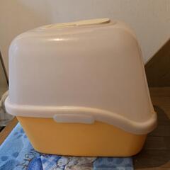 【お取引完了】USED　猫用トイレ（フードタイプ）の画像
