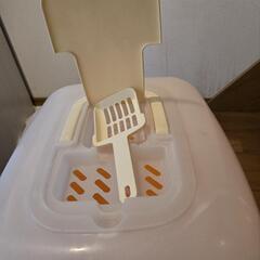 【お取引完了】USED　猫用トイレ（フードタイプ）の画像