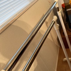 ハンガーラック 物干し竿の画像