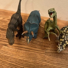 恐竜フィギュア 17体セット　おもちゃの画像