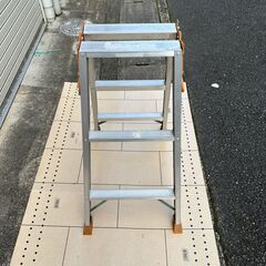 ☀️ ピカ　PiCa 　ピカコーポレイション 脚立 はしご兼用脚立 軽量 3段 3尺 80cm アルミニウム シルバー K-90Dの画像