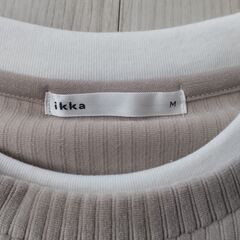 ikka カットコールフェイクレイヤードプルオーバー ベージュ　Mサイズの画像