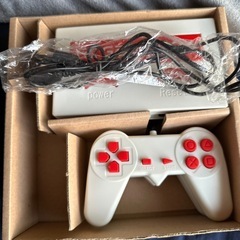 家庭用ゲーム互換機FCゲームボックスの画像