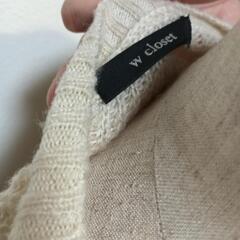 ニットとニット帽　セットの画像