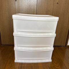決まりました　
3段　収納ケース