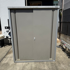 現状渡し INABA 稲葉物置 の画像
