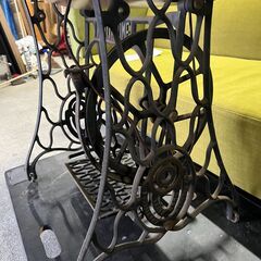 アンティークミシン❕　網目❕　の画像