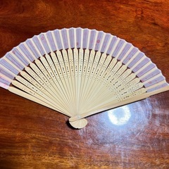 可愛いピンクの扇子🪭の画像