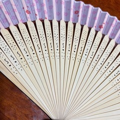 可愛いピンクの扇子🪭の画像