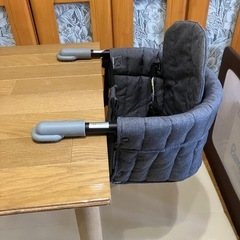 テーブルチェア
