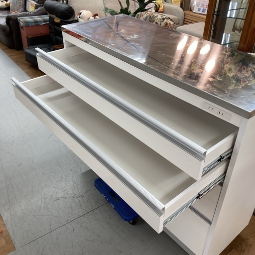 ジモティー限定価格！S772 ⭐ 山隆家具 ヤマタカ家具 ステンレスキッチンカウンター 幅118cm USED