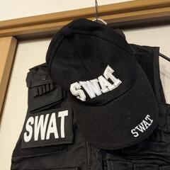 コスプレ　SWAT　ベストと帽子の画像