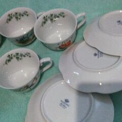 5客ナルミ食器カップ&ソーサー(お皿&コップ)の画像