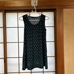 袖無しワンピース