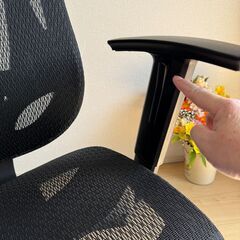 ニトリ ワークチェア クエト BKの画像