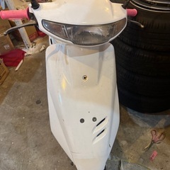 原付　Dio　バッテリー上がってます　ナンバー取り外し済みの画像