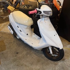 原付　Dio　バッテリー上がってます　ナンバー取り外し済みの画像