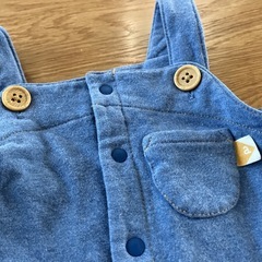 ブルー　オーバーオールロンパース　70の画像