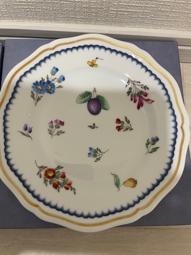 美品)Richard Ginori (アム) 市原の食器《プレート》の中古 美品)Richard Ginori (アム) 市原の食器《プレート》の中古