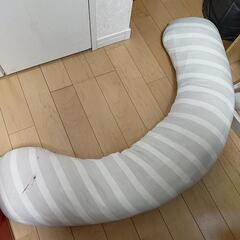 抱き枕の画像
