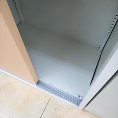 ★ジモティ割あり★ PLUS 引き違い書庫 ベージュ H185×D45.5×W70 クリーニング済み OJ8827の画像