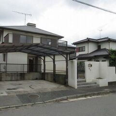 🏡軽量鉄骨造　駐車場2台無料　広々129㎡　3SLDK賃貸戸建て...