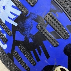 ☆値下げ☆2504-383 Surko ブレイブボード カバー付き　キズ 汚れありの画像