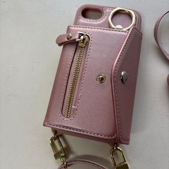 iPhone SEスマホカバーの画像