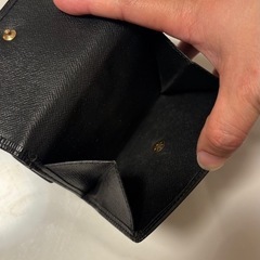 ルイヴィトン　エピ　ブラック　三つ折り財布の画像