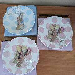お皿３枚の画像