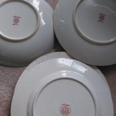 ノリタケお皿6枚&カップ&ソーサー2客セット　の画像