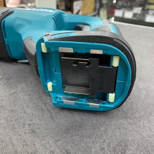 0044 makita 充電式レシプロソー ※美品